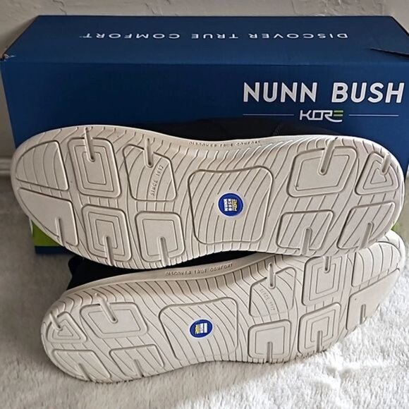 Nunn Bush Kor City Pass Moccasin Toe Athletic Style Slip-On Shoe Size 10 New Men